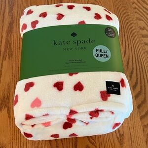 NWT Kate Spade White Red/Pink Heart Full/Queen Fleece Blanket